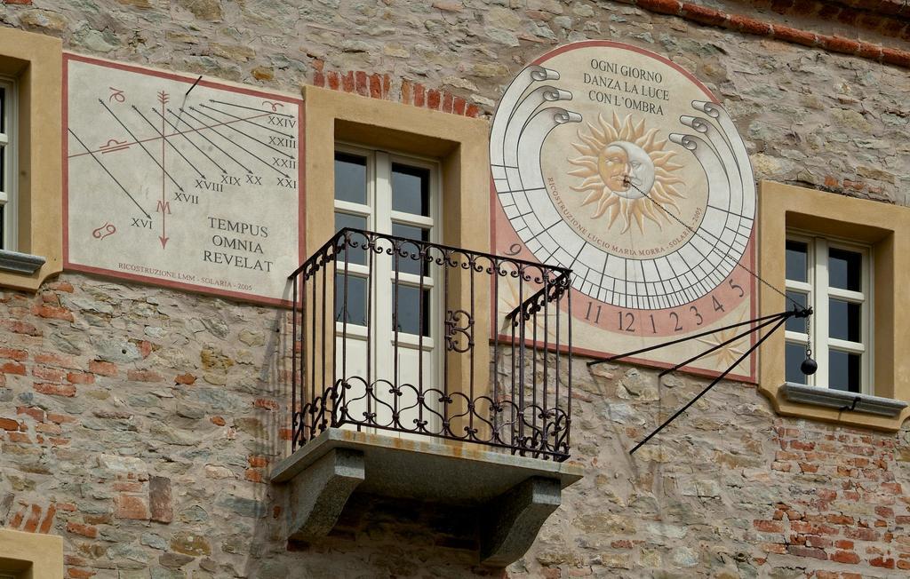 Dimora Storico Romantica Il Sole E La Luna Cerretto Langhe Экстерьер фото